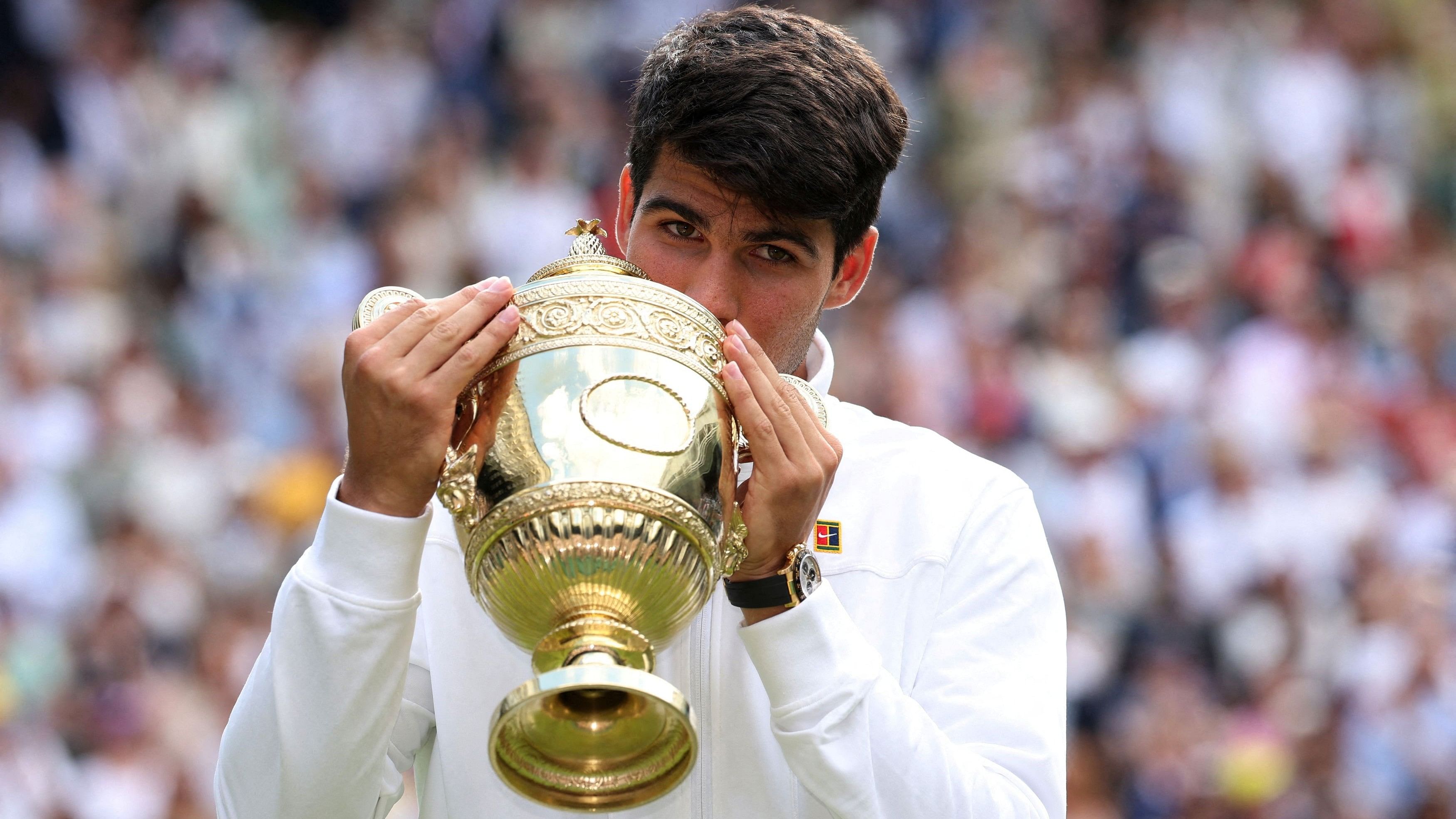 <div class="paragraphs"><p>Carlos Alcaraz wins Wimbledon 2024.</p></div>